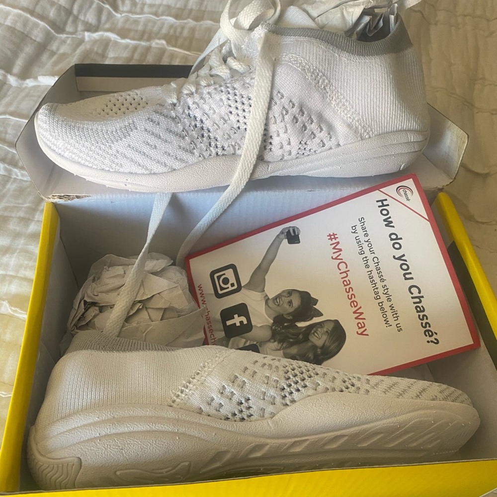 Chase cheer shoes